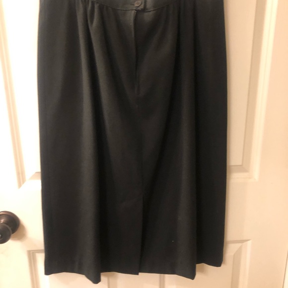 Women’s Hampton Hill Jacket and Skirt Set Size 16 - Picture 5 of 8